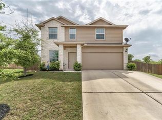 190 Chickadee Cv, Kyle, TX 78640