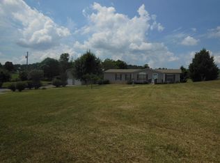 902 McGuire Rd, New Market, TN 37820