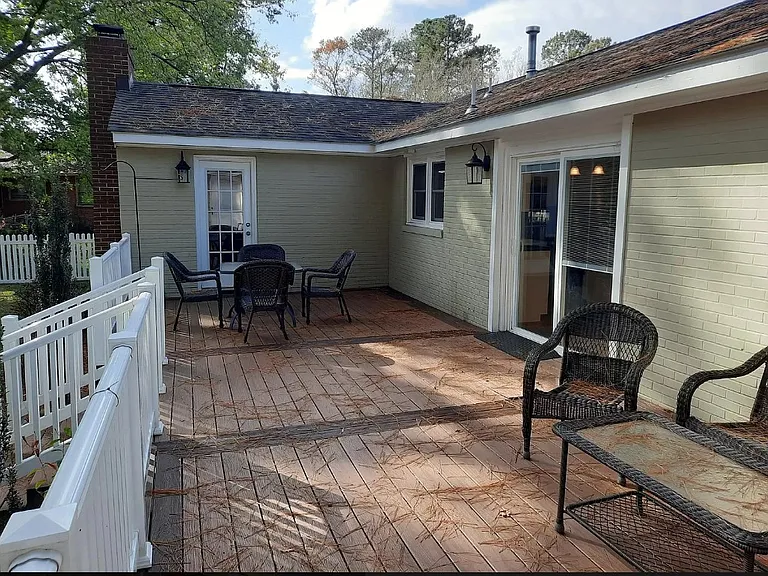228 Keith Rd — Photo 4