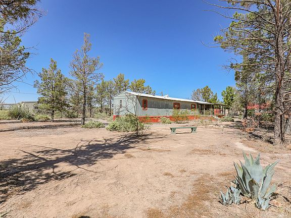 2nd image of 3 Cactus Ave
