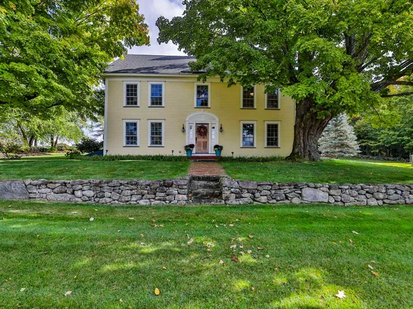 2541 Old Parade Road, Laconia, NH 03246