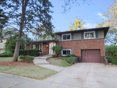 59 Lombard Cir, Lombard, IL, 60148