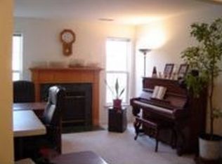 14488 Pittman Ct, Centreville, VA 20121