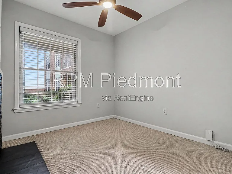 220 Renaissance Pkwy NE #2122 — Photo 16