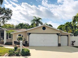 5465 San Luis Dr #5465, North Fort Myers, FL 33903
