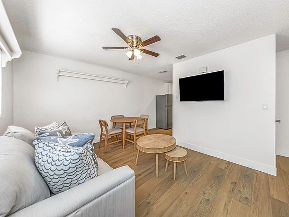 4th image of 600 Douglas Ave #350
