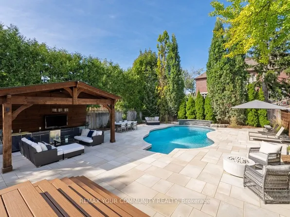 48 May Ave, Richmond Hill, ON L4C 3S6