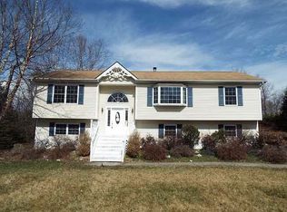 163 Seaman Rd, Stormville, NY 12582