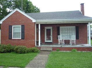 312 N Cartwright St, Pleasant Plains, IL 62677