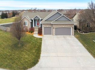 10909 W Hampton Lakes St, Maize, KS 67101