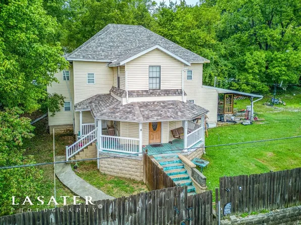 324 S Maple St, Harrison, AR 72601