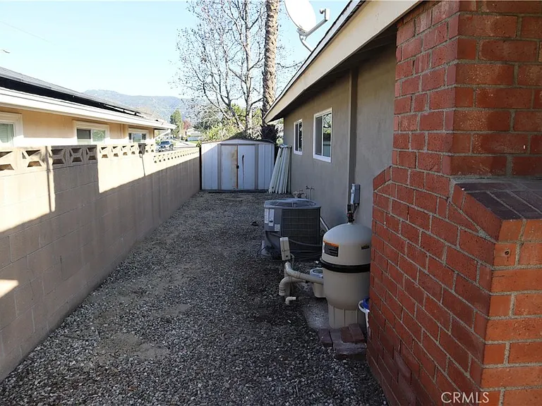 906 Majella Ave — Photo 29