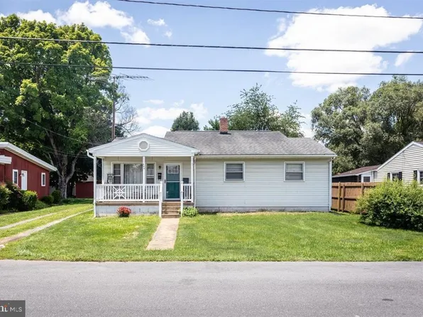 500 NW View St, Bridgewater, VA 22812