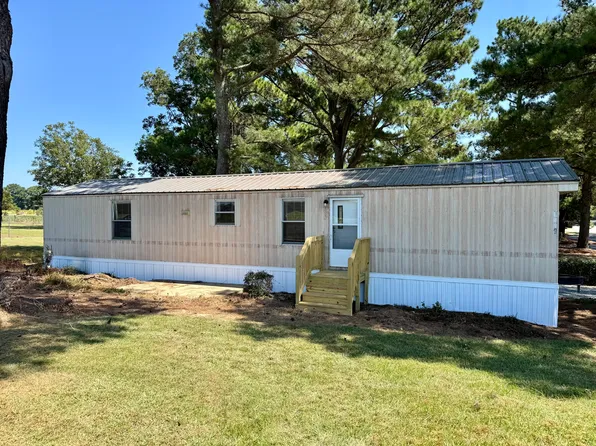 15 Keith St, Dunn, NC 28334