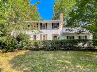 495 Grantham Dr, Owings, MD 20736