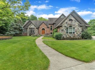 2260 Rock Valley Rd, Metamora, MI 48455