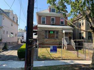 146-21 34th Ave, Flushing, NY 11354