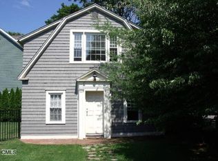 840 Old Post Rd, Fairfield, CT 06824