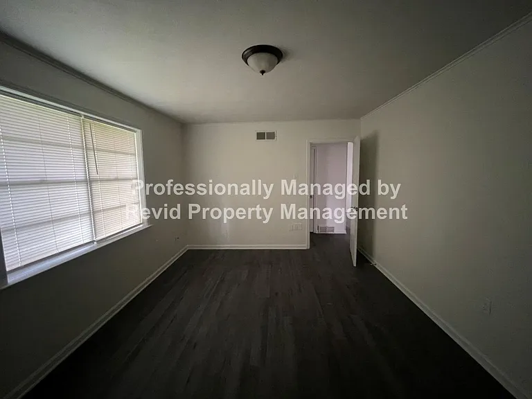3269 Sunrise St — Photo 6