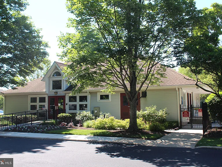 543 Cedar Hollow Dr — Photo 39