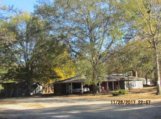 127 Malloy St, Crossett, AR 71635