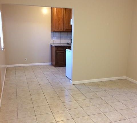2nd image of 655 Sycamore Ave APT 21