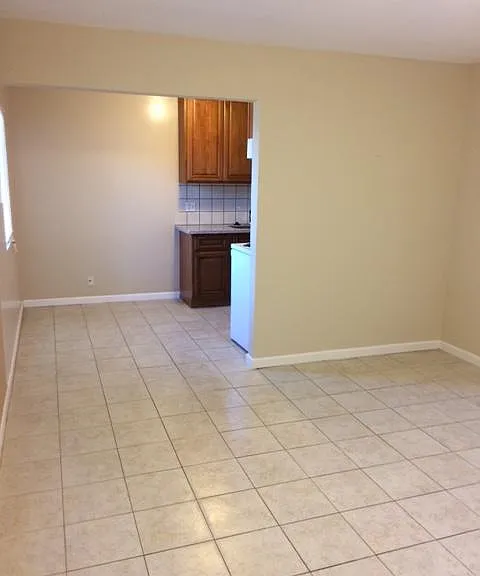 655 Sycamore Ave #21 — Photo 2