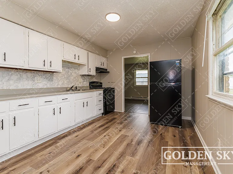6406 E Piccadilly Rd — Photo 7