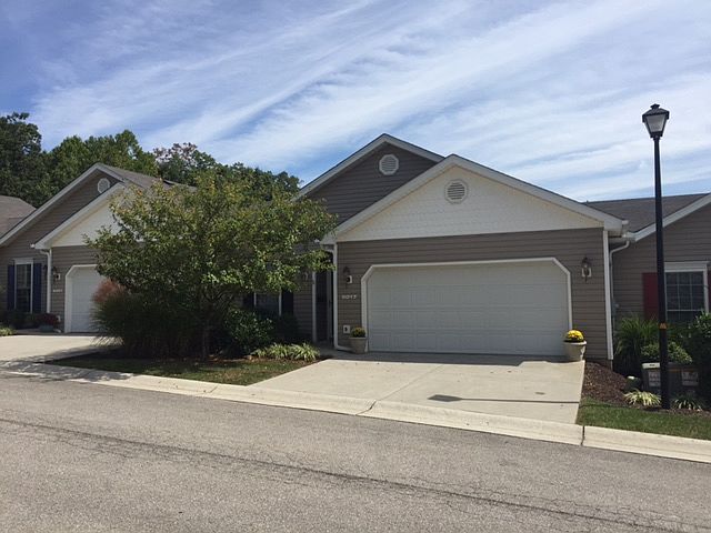 1st image of 5017 Country Cottage Ln