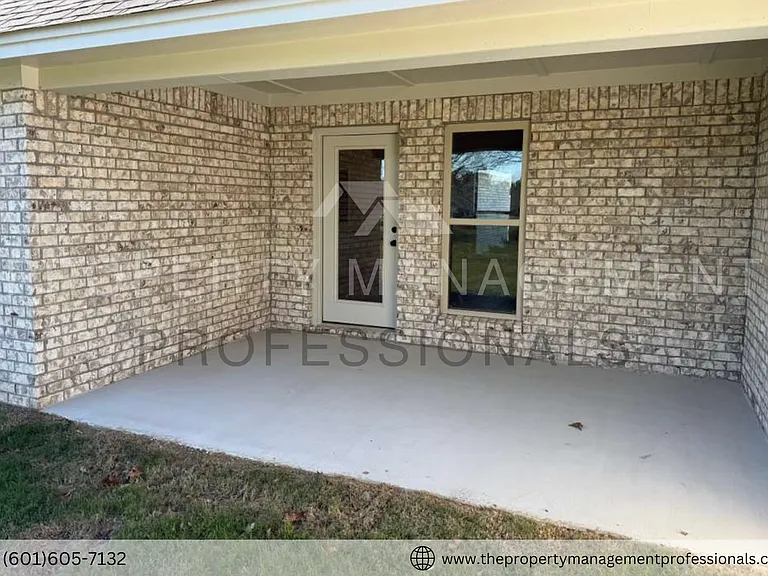 563 Patrick Farms Dr — Photo 49
