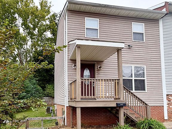 2nd image of 1457 Avon St