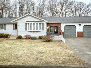 22 Tenney St, Chicopee, MA 01013