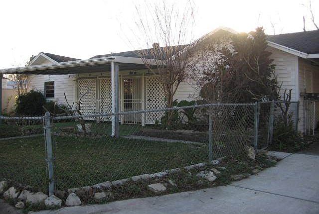 1st image of 2120 Flynn Dr