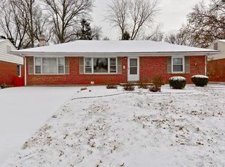 714 Boschert Dr, Saint Charles, MO 63301
