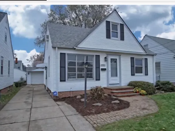 29957 Elgin Rd, Wickliffe, OH 44092