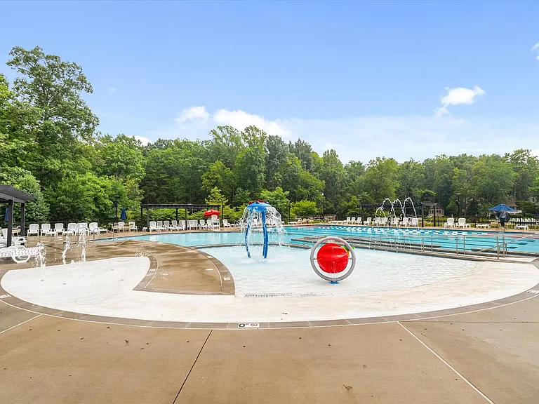 4107 Lakeview Pkwy — Photo 52