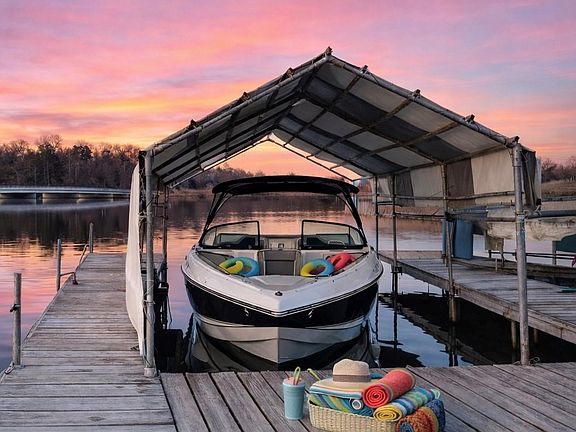 2nd image of 19900 Cottagewood Rd