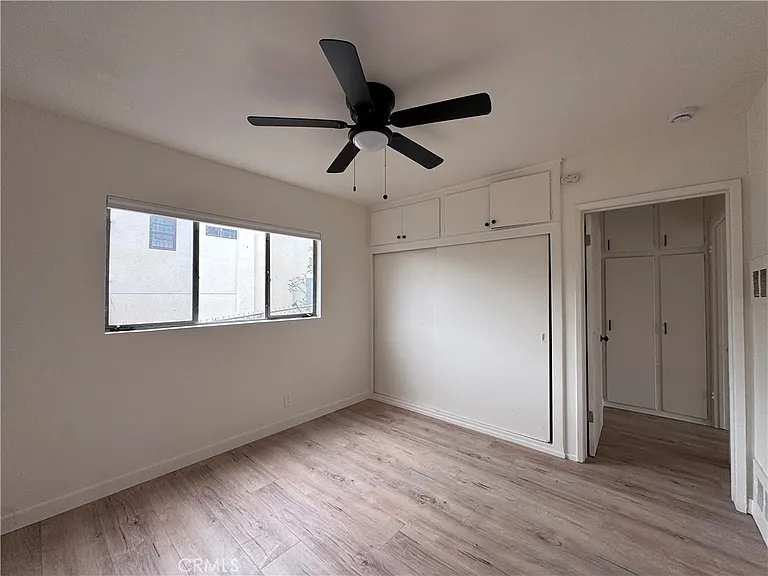 1422 Talmadge St #2 — Photo 7
