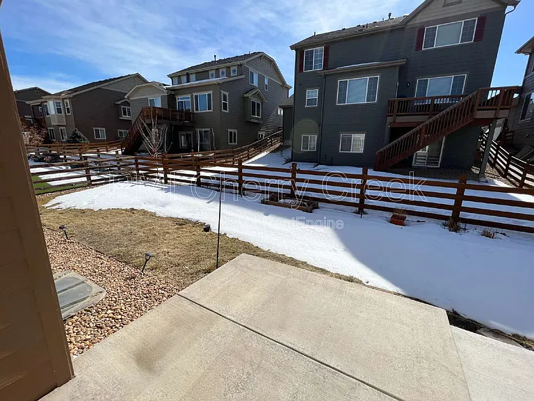 22472 E Union Cir — Photo 24