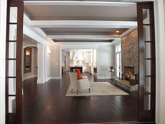 5th image of 565 Hardwick Dr
