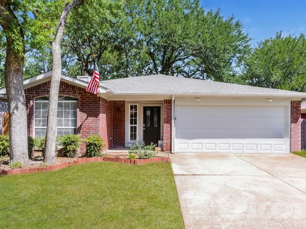 1210 Hidden Creek Dr