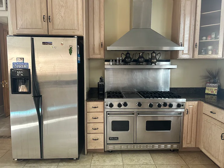 Kitchen appliances