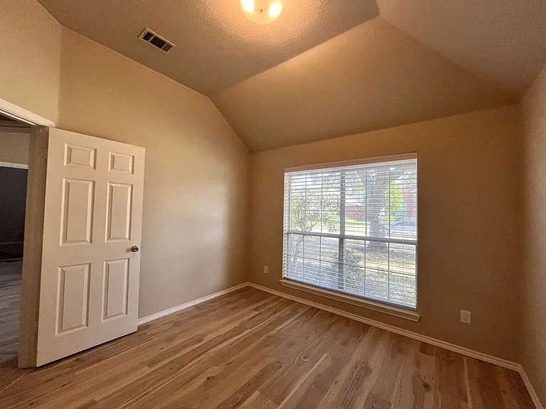 2508 Trailwest Ln — Photo 11