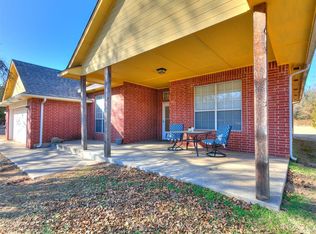11521 Canyon Oaks Dr #14, McLoud, OK 74851
