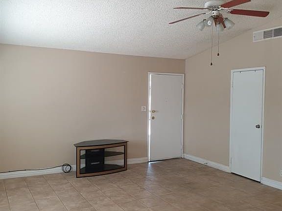 3rd image of 6205 Rosalita Ave