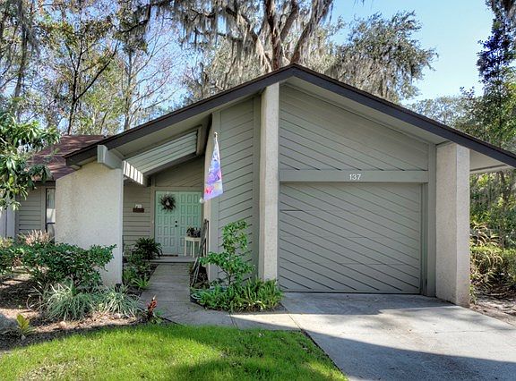3rd image of 137 Linkside Dr