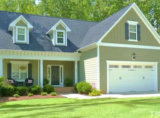 283 Old York Cir, Clayton, NC 27527