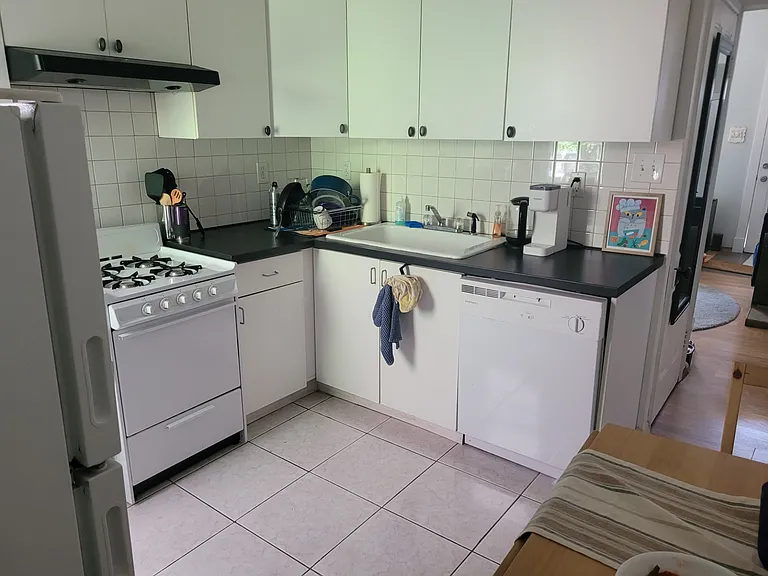 4021 1/2 Eden Way — Photo 10