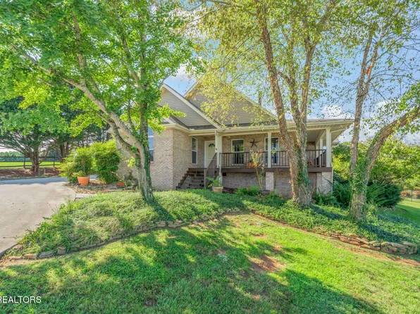 202 Sierra Ln, Blaine, TN 37709