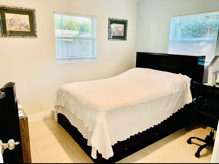 1800 Mosswood Dr — Photo 4